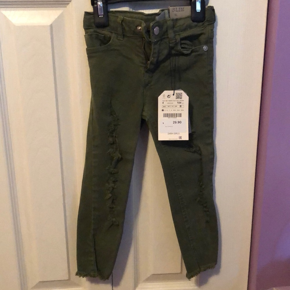 Zara girls destroyed jeans